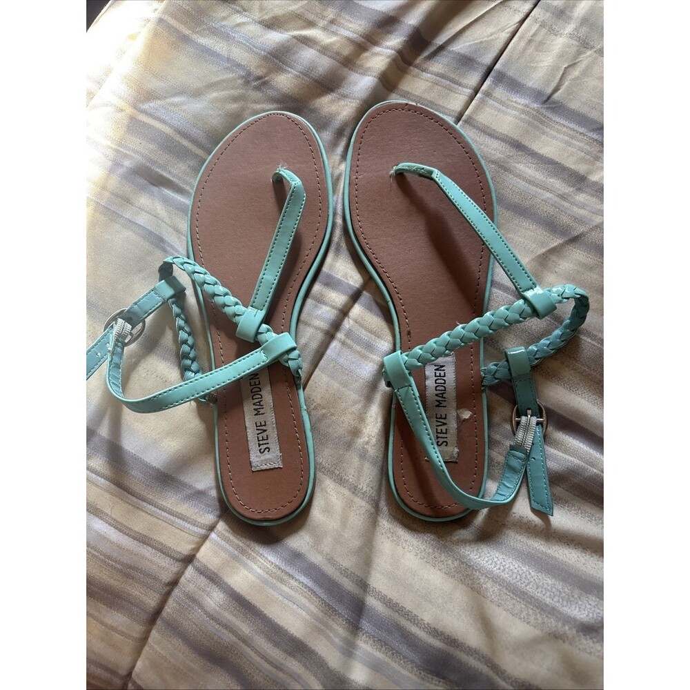 Steve Madden Women's Sandals Size 8 With Ankle Strap Flats